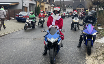 Rekordszámú csomaggal indultak útnak a Motoros Mikulások