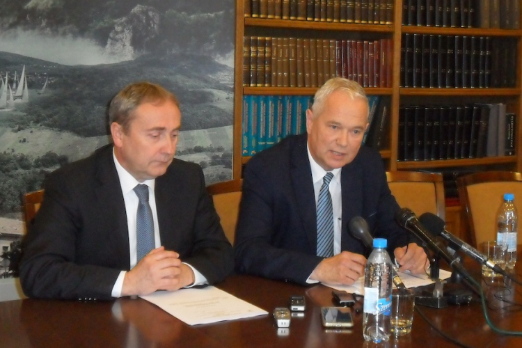 4,25 milliárd forintot kap Pápa a TOP első körében