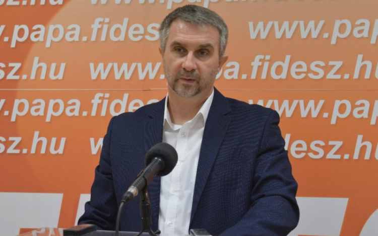 Unger Tamás: Süle Zsolt saját városának fejlődése ellen kampányol