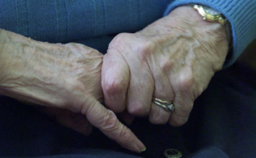 Életet mentettek a pápai rendőrök