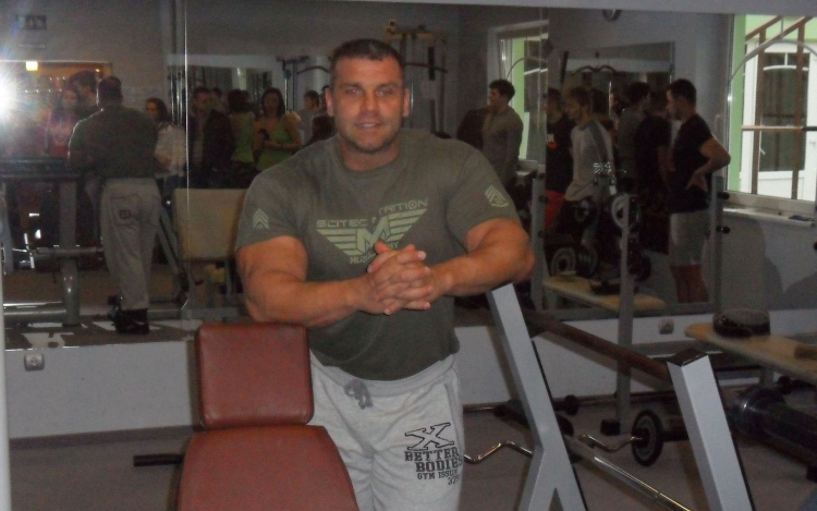 Világbajnok testépítő a Diamond Klubban