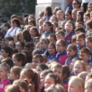 Zene Világnapja - Az Erkel iskolások éneklése a városban