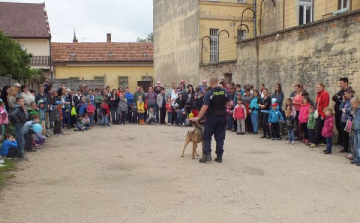 Nyílt nap a Pápai Rendőrkapitányságon