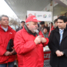 Mesterházy Attila Pápán kampányolt