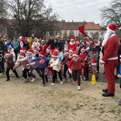Mikulás Futás - 2025 - Pápa