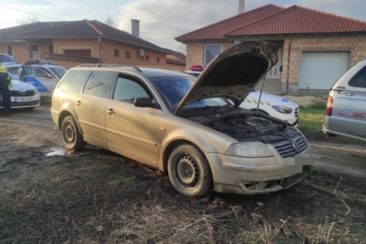 Három és fél év börtönbüntetést kapott a Pápa közelében 11 migránssal elfogott embercsempész