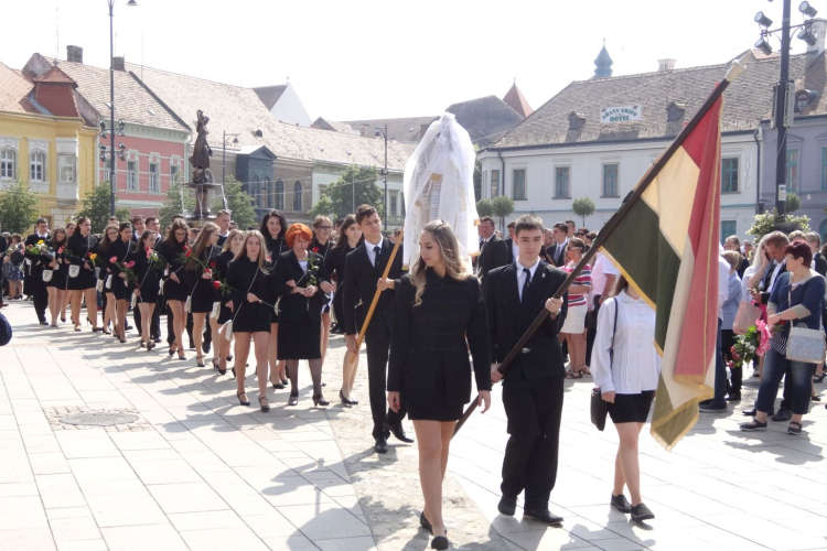 Városi Ballagás 2018 - Pápa