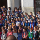 Zene Világnapja - Az Erkel iskolások éneklése a városban