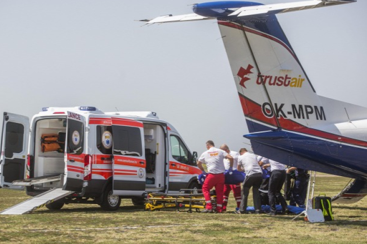 Megműtötték Szegeden a Bulgáriában balesetet szenvedett Burkus Vanesszát