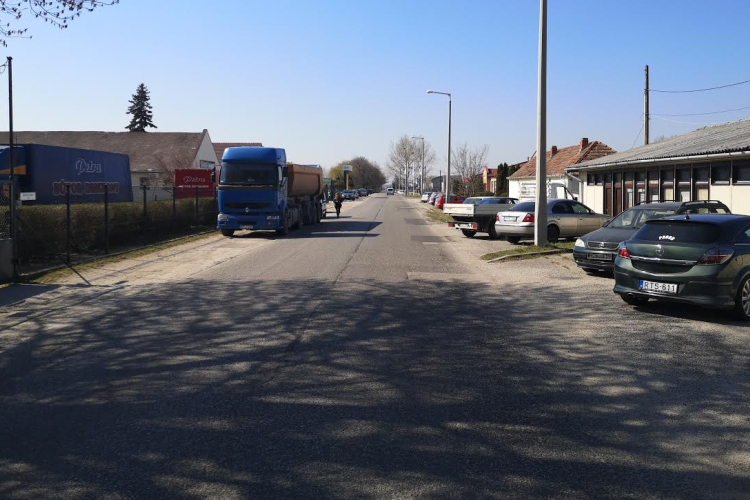 A hónap közepén megkezdődik a Juhar utca teljes körű felújítása