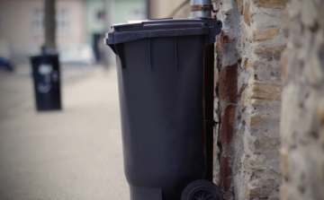 Ne vigye ki túl korán és ne hagyja az utcán sokáig a szemetes kukáját