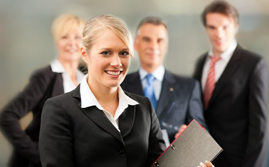 Pápán is kaphat ingyenes jogi tanácsokat!