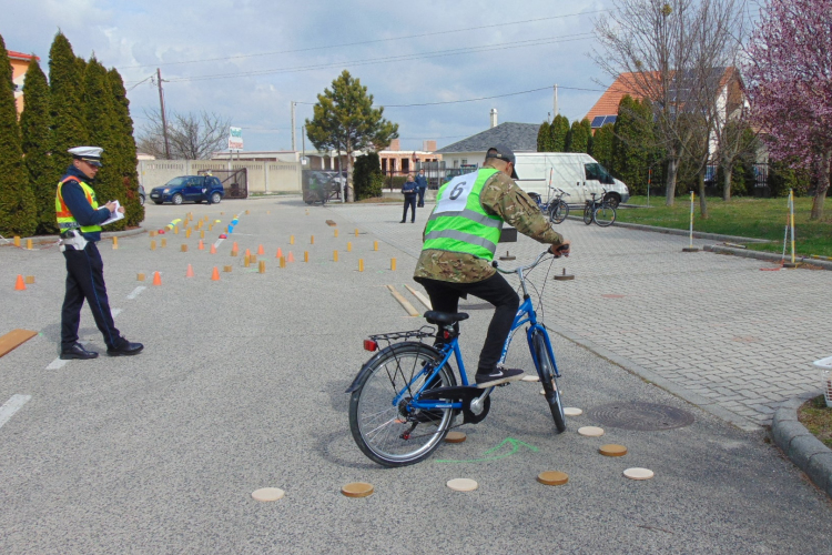 Középiskolások versenyeztek Pápán