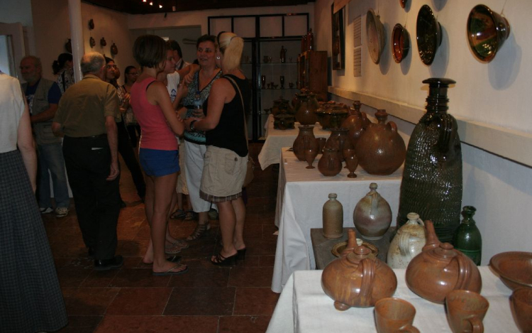 Kerámia bűvöletében - Időszaki kiállítás nyílt a Kékfestő Múzeumban