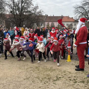 Mikulás Futás - 2025 - Pápa