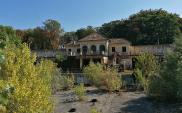 Végre történik valami a régi stranddal?