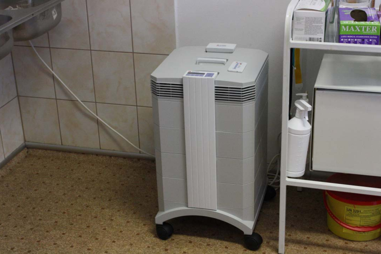 Légfertőtlenítő berendezést kapott a központi- és a gyermekorvosi ügyelet