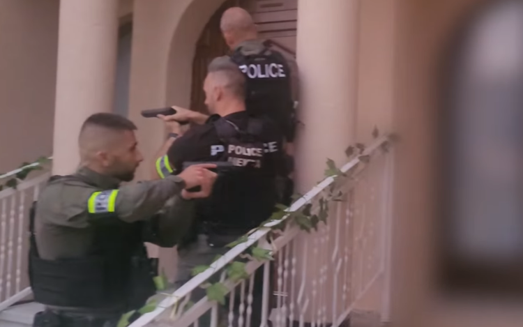 Emberkereskedelem és kényszermunka - Újra Pápán csaptak le a kommandósok - Videó