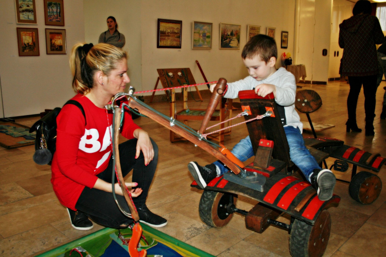 Farsangi Családi Délután a Színházban