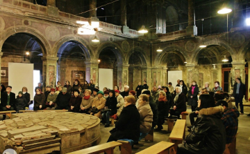 Vidám zsidó ünnep a Zsinagógában