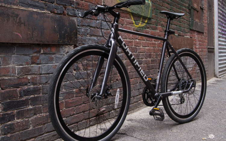 Negyedmilliós kerékpárt lopott, elkapták