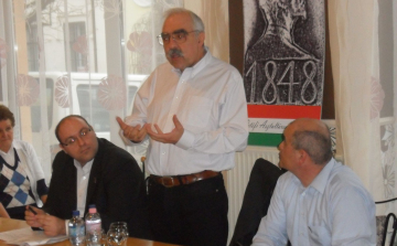 Bokros Lajos: 8 év alatt feléltük a jövőt