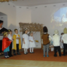 Szent Anna Óvoda - Adományátadás és Karácsonyi Műsor