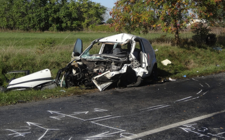 Halálos baleset a 83-ason - Teljes az útzár