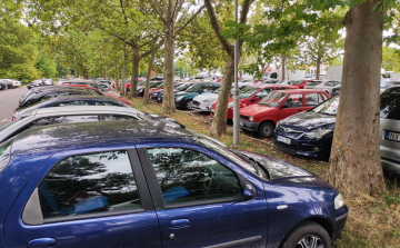 Mutatjuk, hol kell fizetni ősztől a parkolásért Pápán, és azt is, hogy mennyit