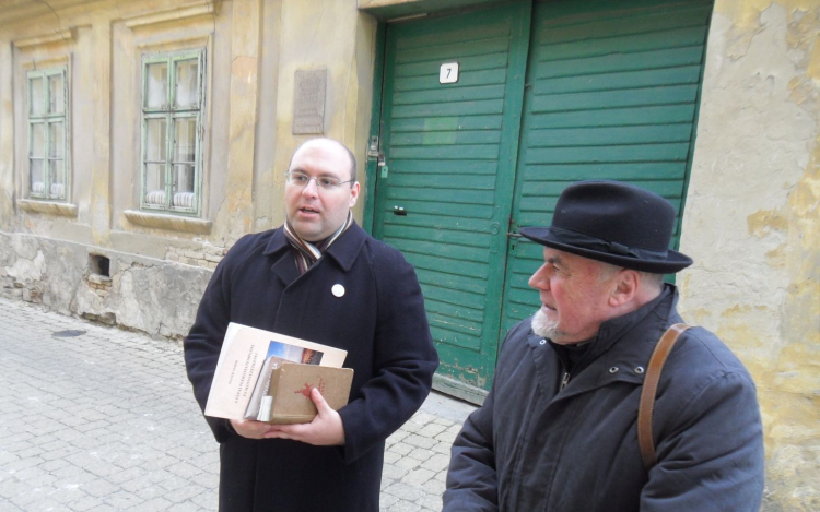 Elfeledett emlékház a Kígyó utcában