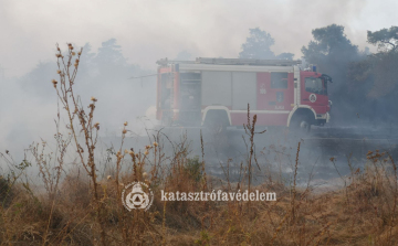 Befejeződött a tűzoltói munka Csöngénél