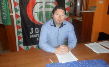 Süle Zsolt: Nehéz év áll a pápaiak mögött