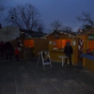 Megnyílt a karácsonyi vásár a Pápai Fő téren