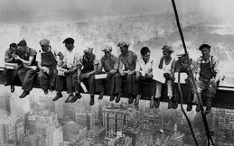 14 ezer fő alá csökkent a nyilvántartott álláskeresők száma