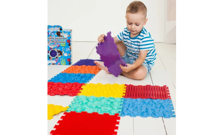 Szenzoros integráció otthon: hogyan teremtsd meg a tökéletes teret a babádnak