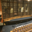 Helyén az új mozivászon a pápai Petőfi Moziban