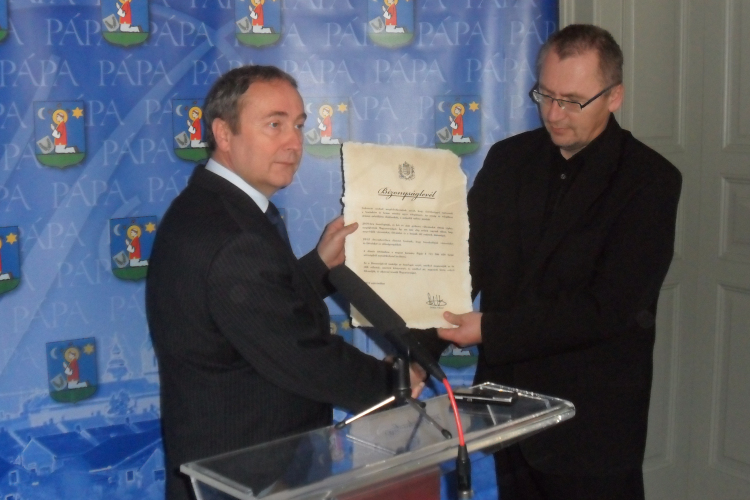 200 milliós önrésztámogatást kap Pápa