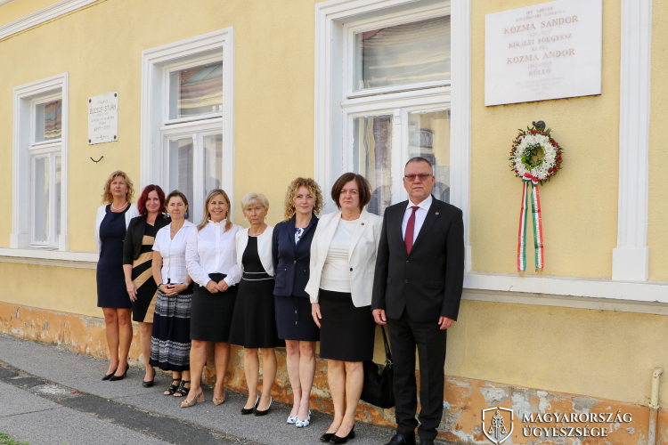 Az első országos királyi főügyészről emlékeztek meg Pápán