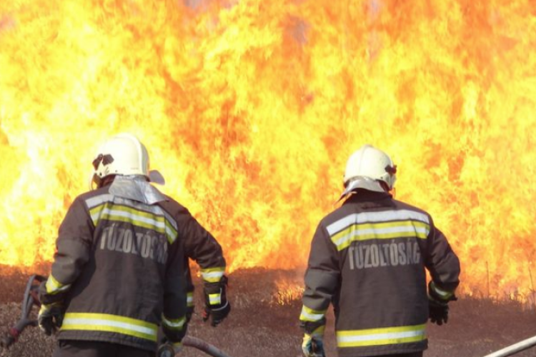 Továbbra is sok a szabadtéri tűzeset megyénkben