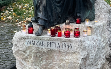 Az ellenzék és a Fidesz is megemlékezett a forradalom eltiprásáról