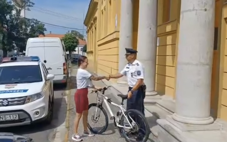 Benyomta a szolárium ajtaját és biciklit is lopott Pápán 