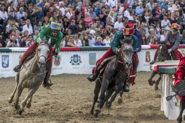 72 lovas vesz részt a hétvégi Nemzeti Vágtán