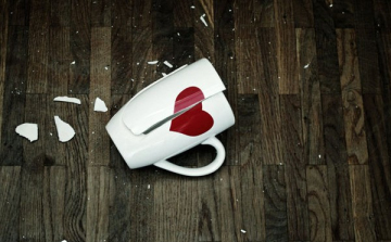 Nehezen dolgozta fel a szakítást, leszakította volt barátnője otthonának redőnyét