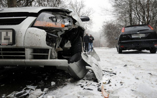 Hogyan vezessünk jégen?