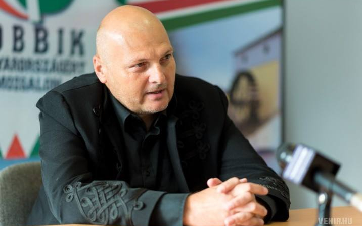 Orbán Imre: Aprópénz, amit a megye útjainak felújítására fordít a kormány