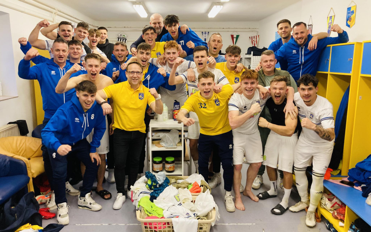 7 gólt rámolt be a szomszéd város csapatának kapujába a Perutz