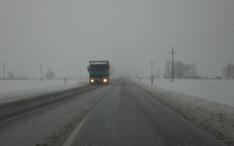 Havasak az utak, de járhatók!