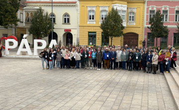 A Virágos Magyarország delegációja járt Pápán