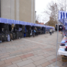 Debütáltak az új sátrak a Fő téri piacon