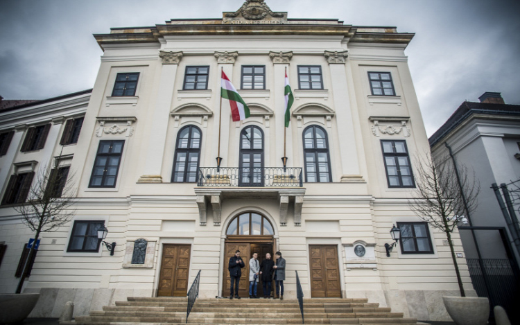 Ukrán válság - Összeült a nemzetbiztonsági kabinet